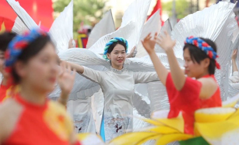 Biểu diễn văn nghệ