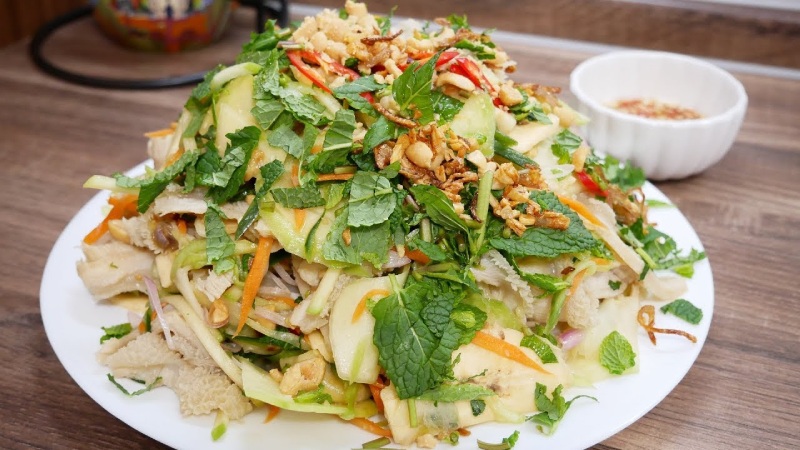 Gòi lòng bò chua cay hấp dẫn