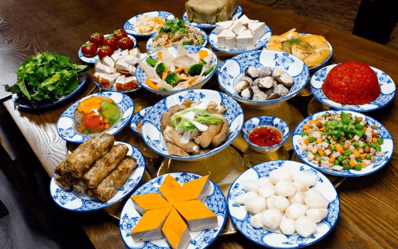 Mâm cỗ cúng 30 Tết miền Trung
