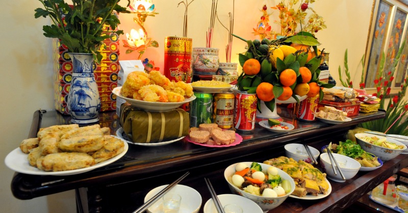 Mâm cỗ cúng hóa vàng ngày Tết