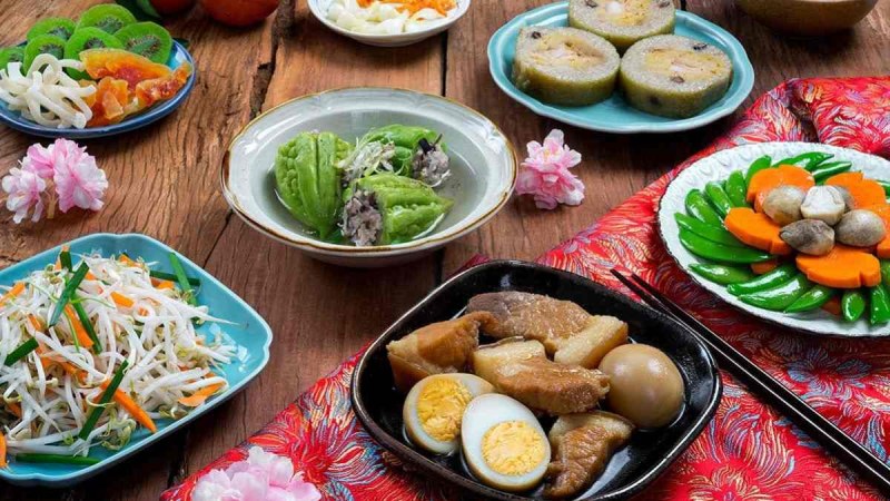 Những món ăn dân giã trên mâm cúng mùng 1 Tết của người miền Nam