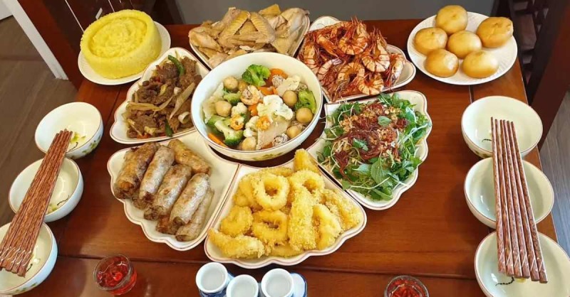 Tổng hợp những món ăn có trong mâm cỗ cúng mùng 1 Tết của 3 miền