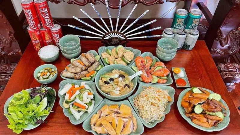 Những món ăn có trong mâm cúng mùng 1 Tết của người miền Trung