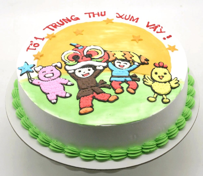 Bánh kem Trung Thu hình tròn với dòng chữ "Tổ 1 Trung thu sum vầy"