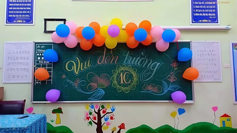 Bảng trang trí 20/11 độc đáo với bóng bay