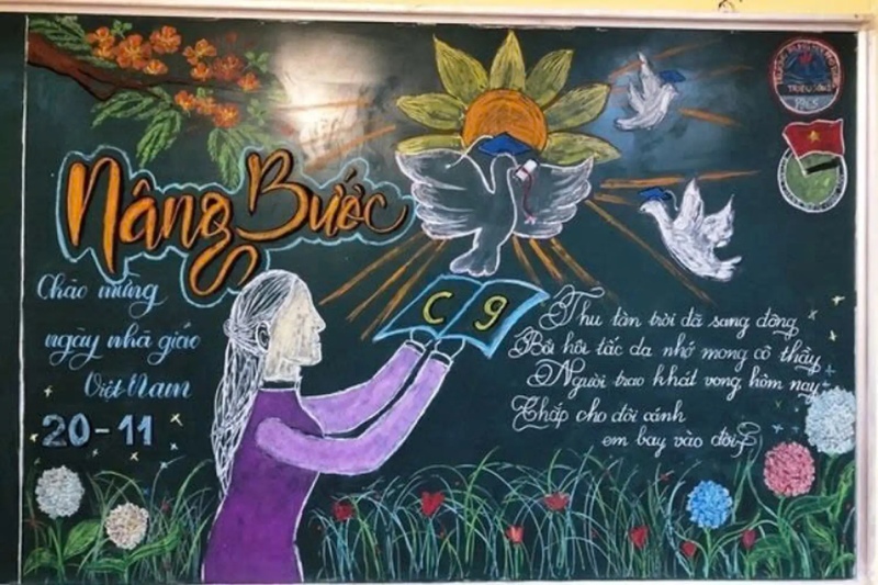 Mẫu trang trí bảng 20/11 chủ đề “Nâng bước” đẹp