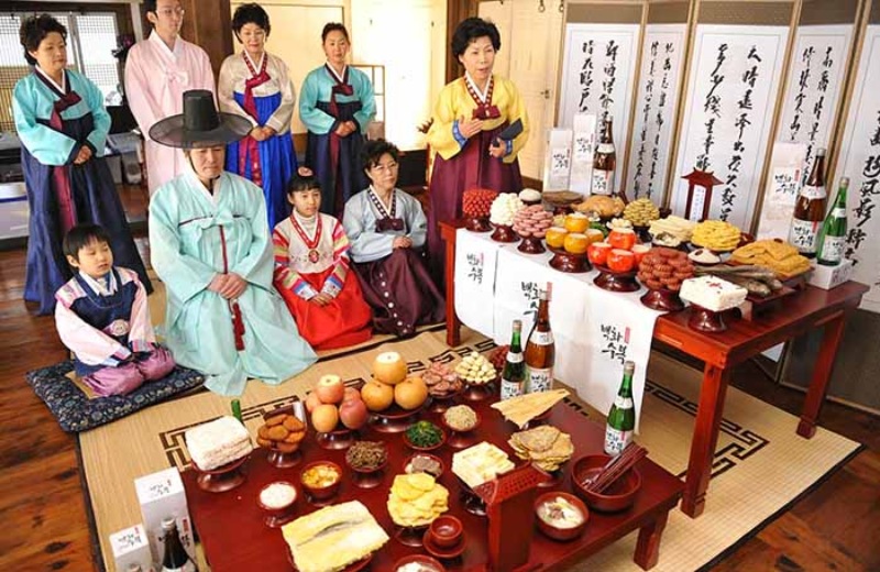 Người Hàn Quốc làm lễ thịnh soạn vào thất tịch