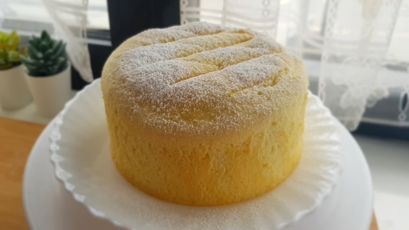 Bánh bông lan tơi xốp