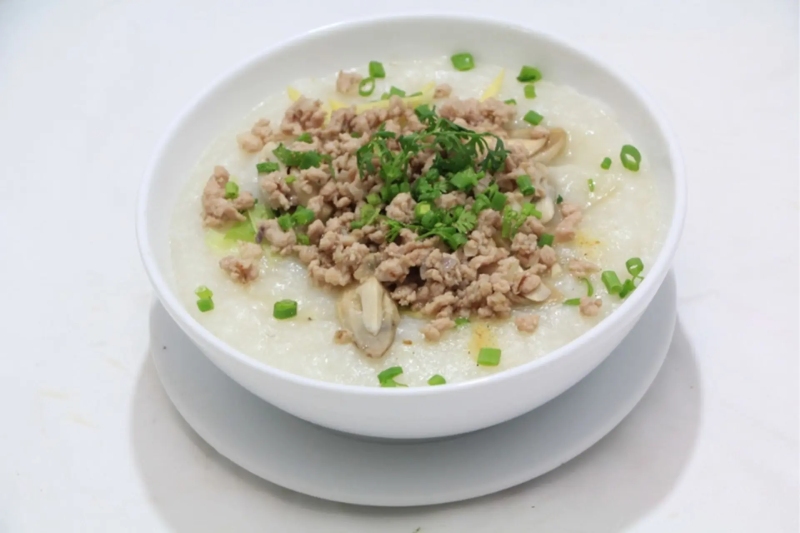 Tô cháo thịt bằm