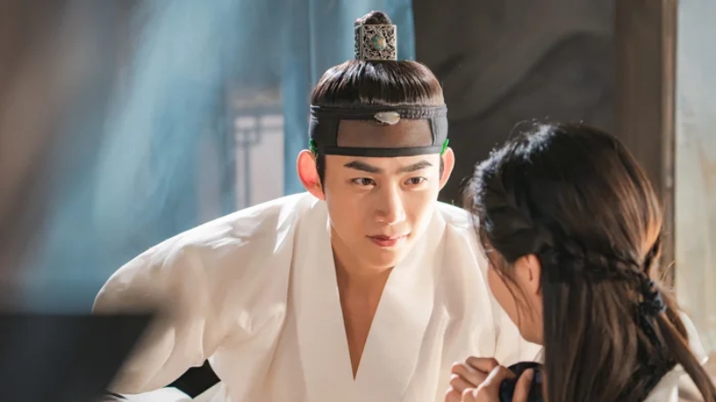 Tạo hình của Ok Taec Yeon trong vai Lee Beon