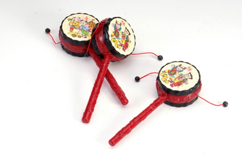 Trống lắc tay mini màu đỏ dành cho bé
