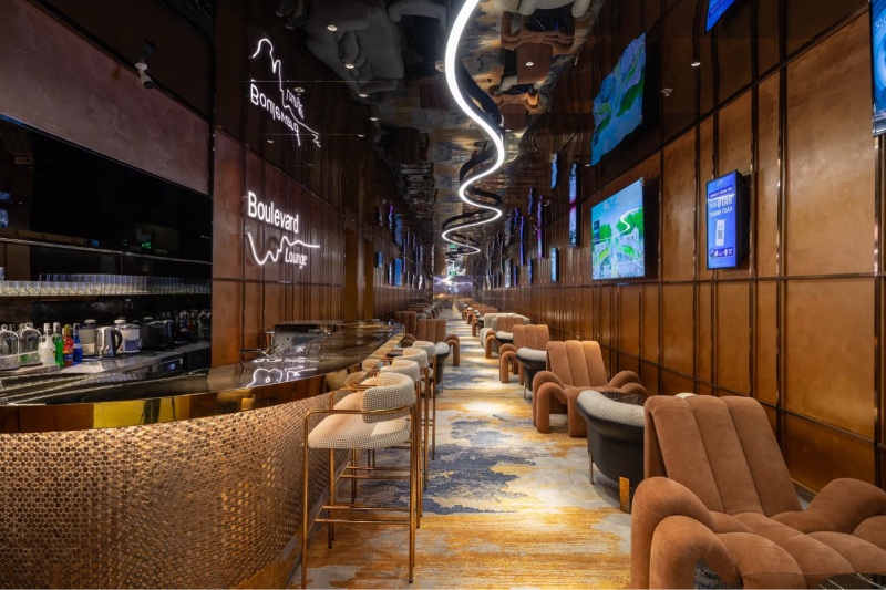 khu ẩm thực Boulevard Lounge