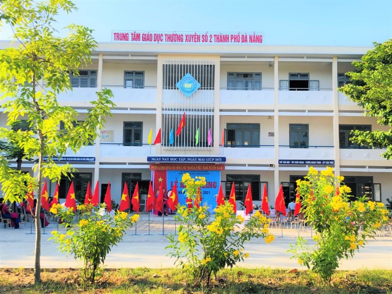 Trung tâm giáo dục thường xuyên