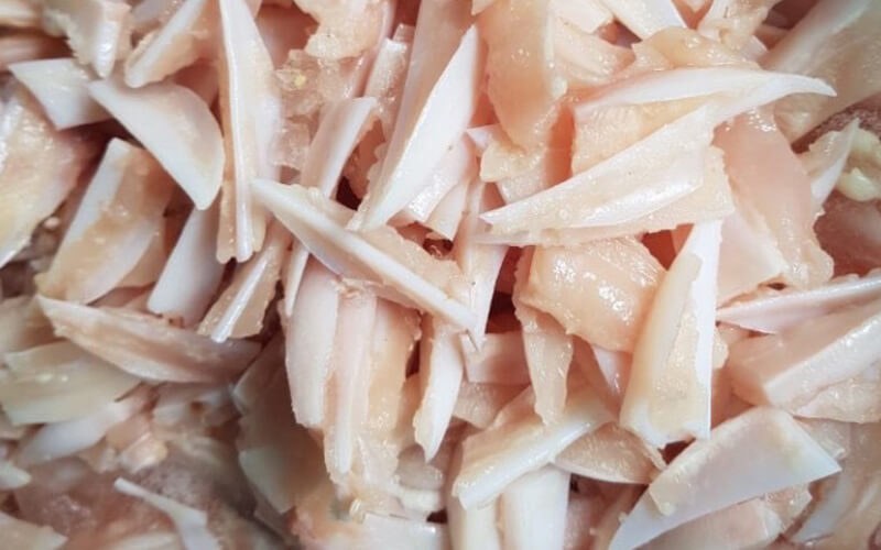 Sụn gà là phần mô sụn nằm ở các khớp