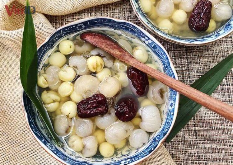 Chè hạt sen long nhãn