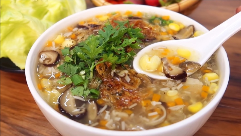 Món súp thập cẩm