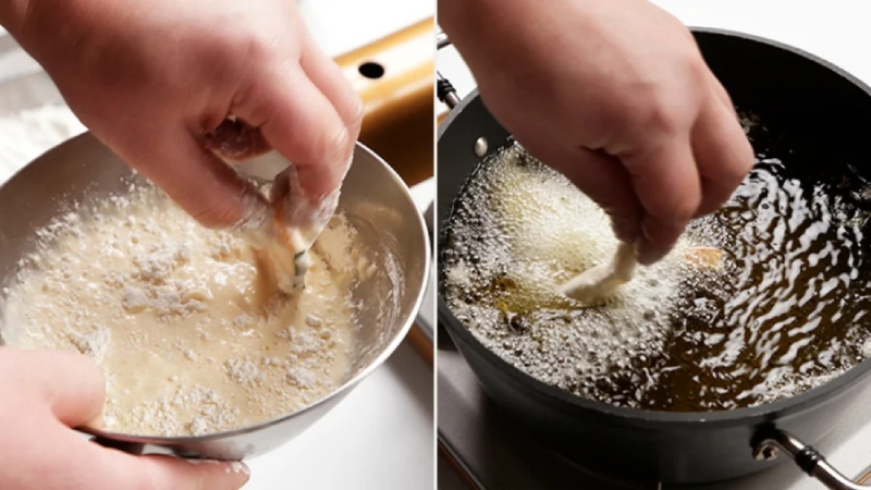 Nấm đùi gà được tẩm bột chiên giòn và chiên trên chảo