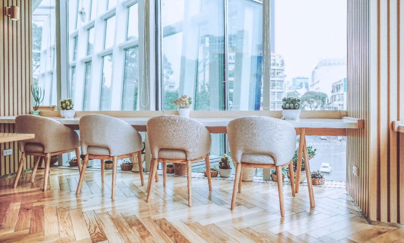 Không gian tinh tế hiện đại tại tiệm bánh Miyama