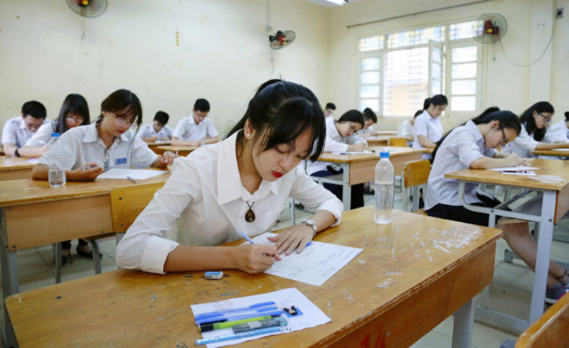 Học sinh Đắk Nông đang chọn nguyện vọng
