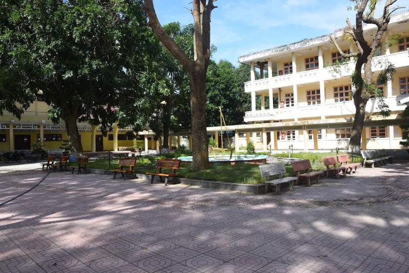 so sánh chỉ tiêu tuyển sinh trong 2 năm gần nhất