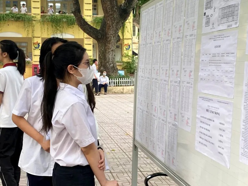 theo dõi thời gian công bố điểm thi và điểm chuẩn các trường
