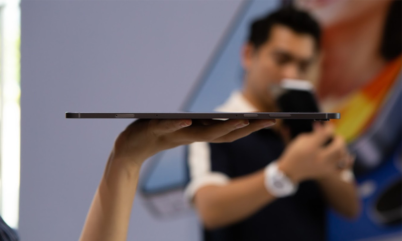 Galaxy Tab S11 có độ mỏng và trọng lượng ấn tượng