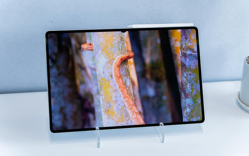 Galaxy Tab S11 Ultra mang lại không gian hiển thị rộng rãi