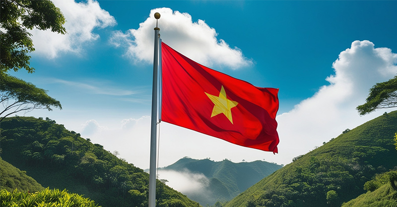 Lá cờ phấp phới giữa núi rừng