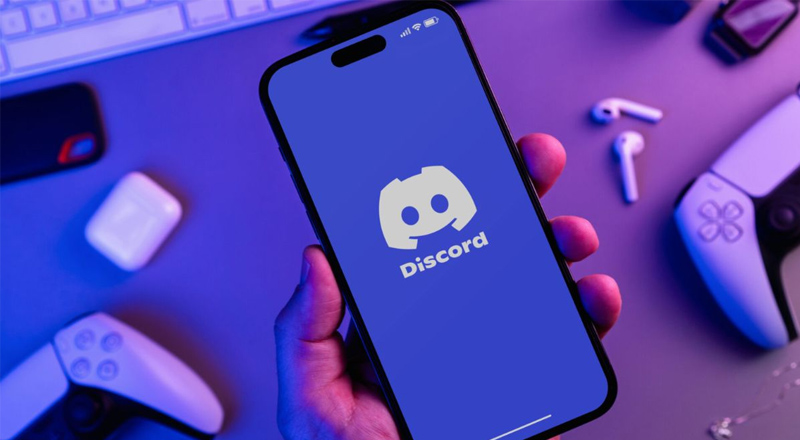 Nếu Discord hoạt động không ổn định, nên tắt ứng dụng rồi mở lại