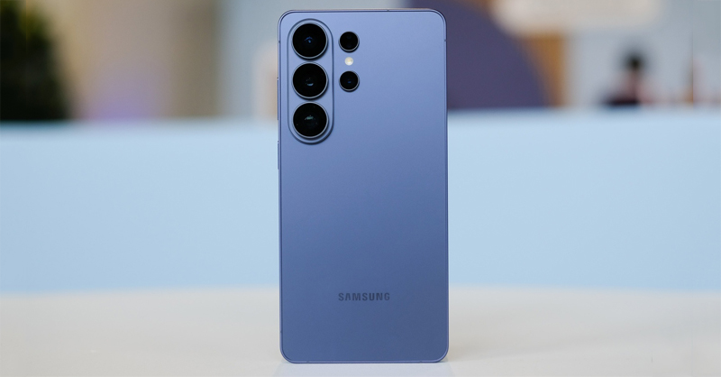 Galaxy S26 Ultra sạc nhanh bao nhiêu W và thời gian sạc như thế nào