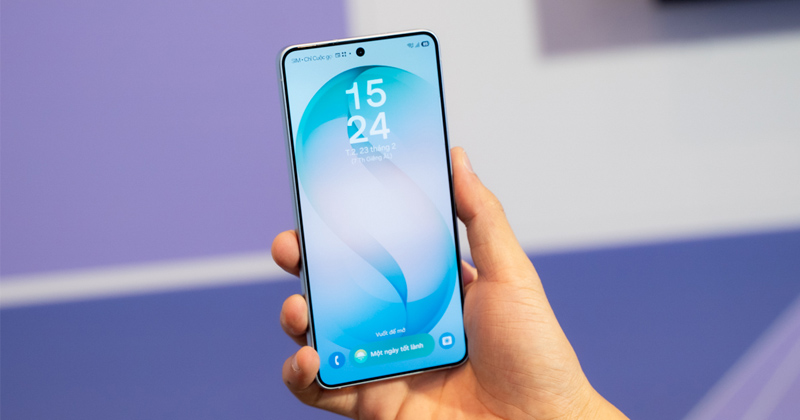 Galaxy S26 có màn hình lớn hơn