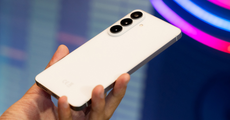 Galaxy S26 Plus có thiết kế tương tự Galaxy S25 Plus 