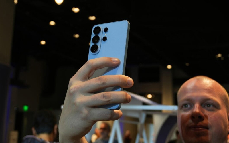 Galaxy S26 Ultra có khẩu độ camera được mở rộng