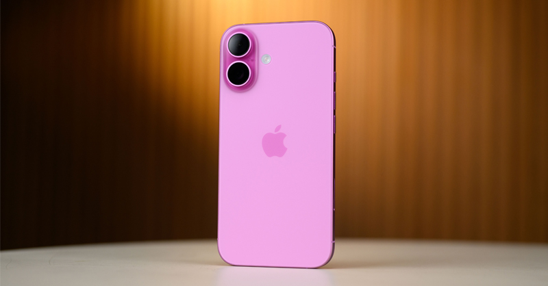 iPhone 16 mang đến cảm giác cầm nắm nhẹ nhàng