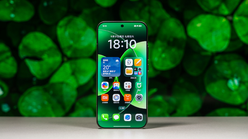 So sánh Samsung S26 Plus và Xiaomi 17 Pro Max về màn hình 
