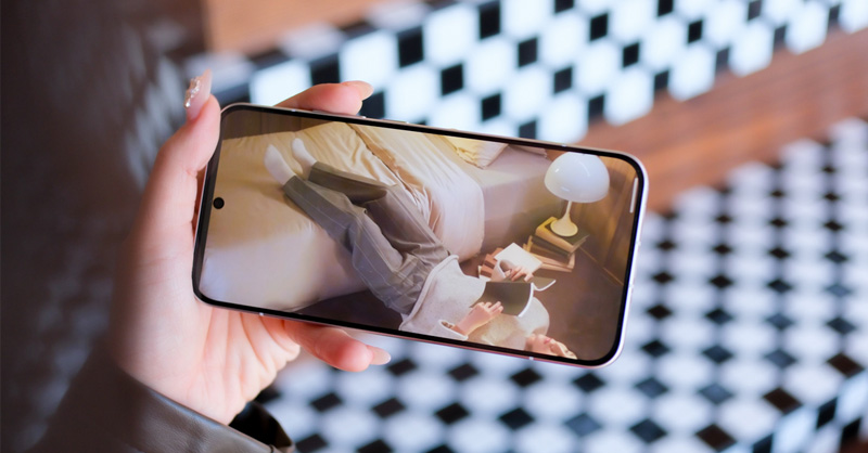 OPPO Reno15 5G trang bị màn hình AMOLED 6.59 inch