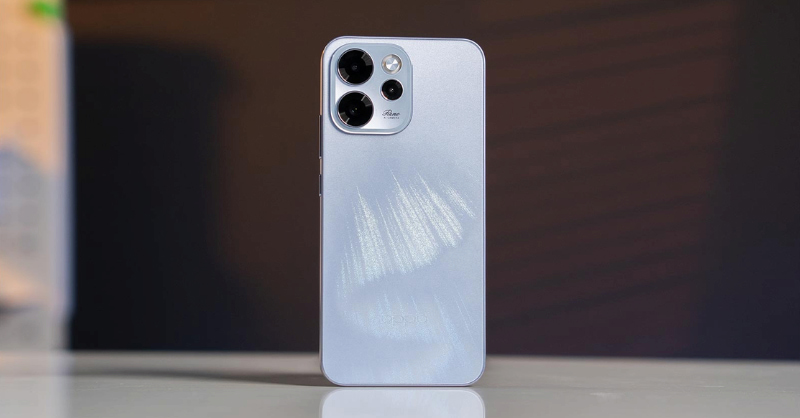Đánh giá OPPO Reno15 F về thiết kế