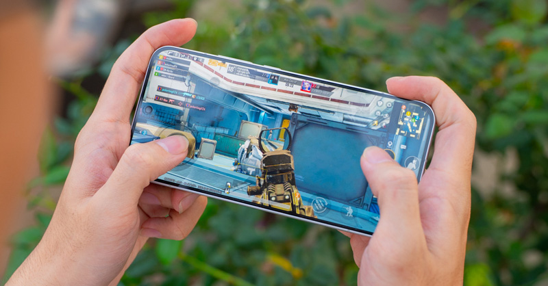 OPPO Reno15 mang đến thời gian sử dụng liên tục nhiều giờ liền 