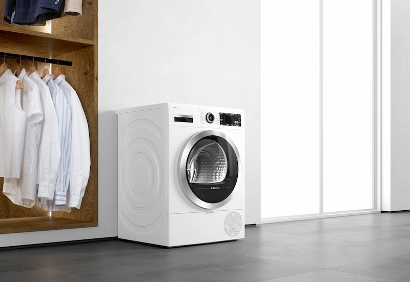 Máy sấy Bosch làm khô chính xác, bảo vệ phom dáng