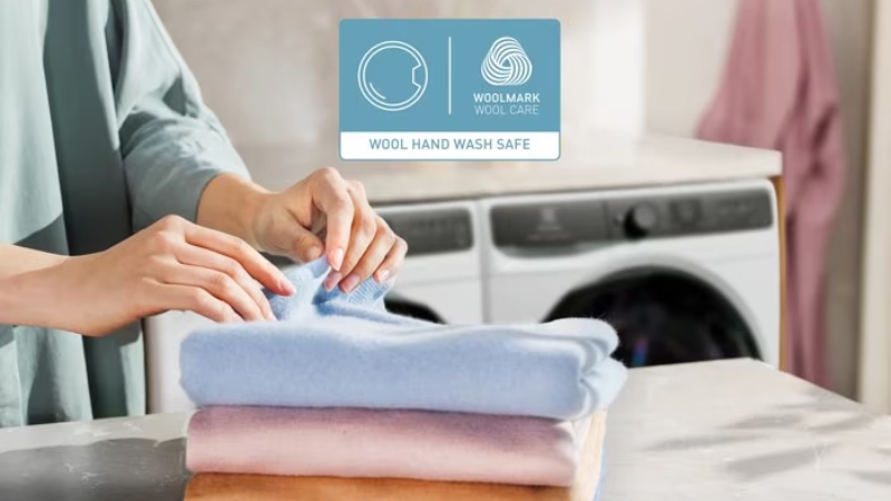  Máy sấy Electrolux nâng niu trang phục len