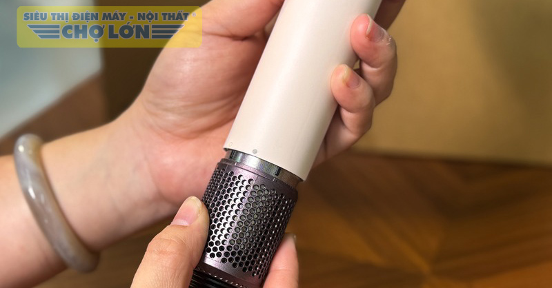 Cách vệ sinh máy sấy tóc Dyson Supersonic Nural HD16 chi tiết