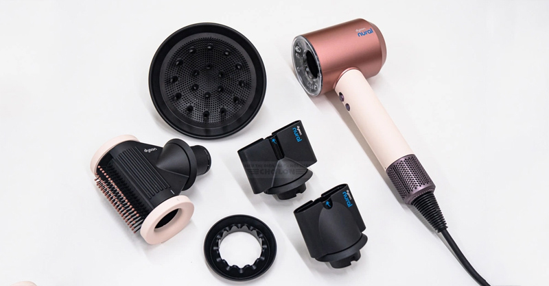Review thực tế máy sấy tóc Dyson Supersonic Nural HD16
