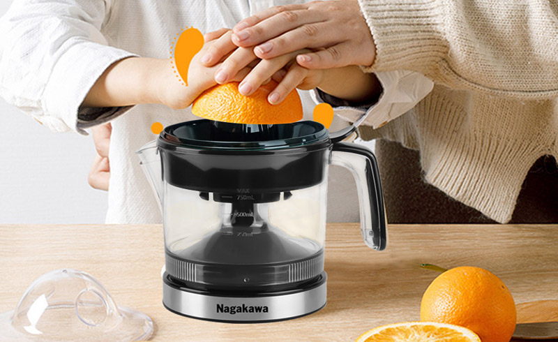 Tùy vào mục đích sử dụng để chọn máy vắt cam phù hợp 