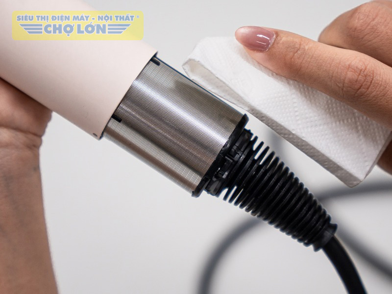 Làm sạch máy sấy tóc Dyson Supersonic Nural HD16