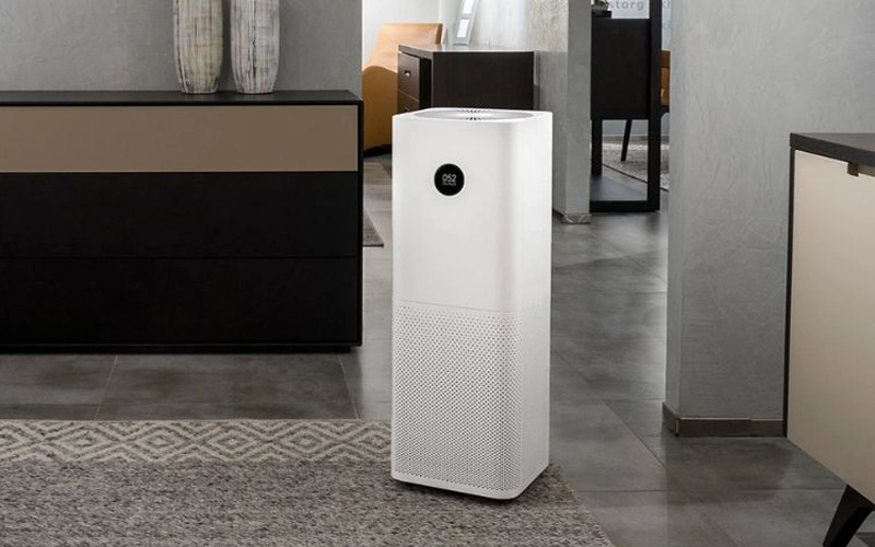 Máy lọc không khí loại bỏ mùi hôi, mang lại không gian sống trong lành 