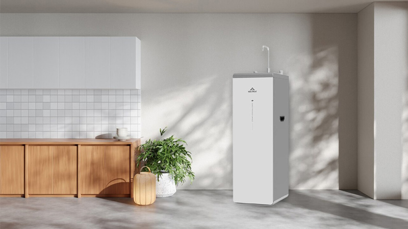 Máy lọc nước Hòa Phát tô điểm không gian nội thất