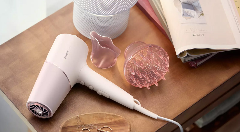 Máy sấy tóc mới cũng được tích hợp nhiều chế độ sấy hiện đại 