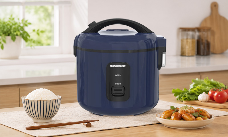 Nồi Cơm Điện Sunhouse SHD8213 1.2 Lít