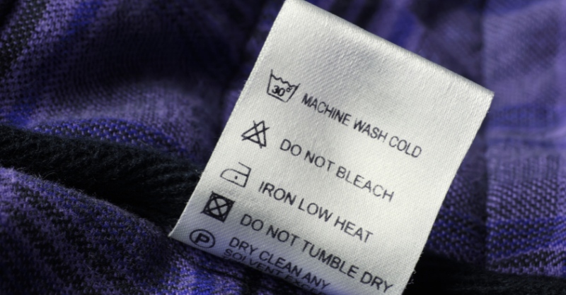 Xem hướng dẫn trên nhãn mác trước khi dùng công nghệ Air Wash cho quần áo