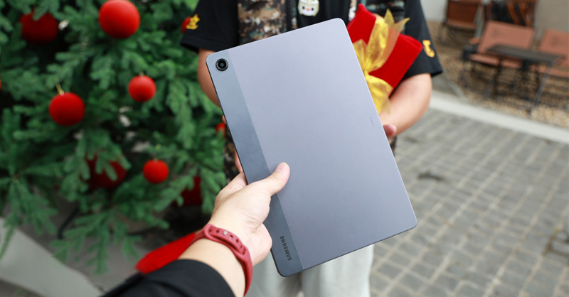 Samsung Galaxy Tab A11 Plus sở hữu độ dày 6.9mm